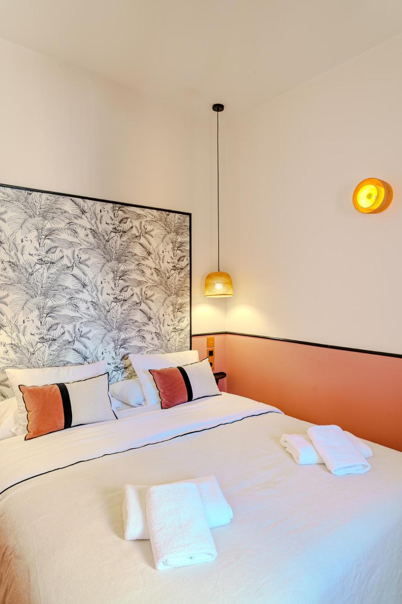 Apartment With Exceptional Charm In Historic Center Of لقنت المظهر الخارجي الصورة