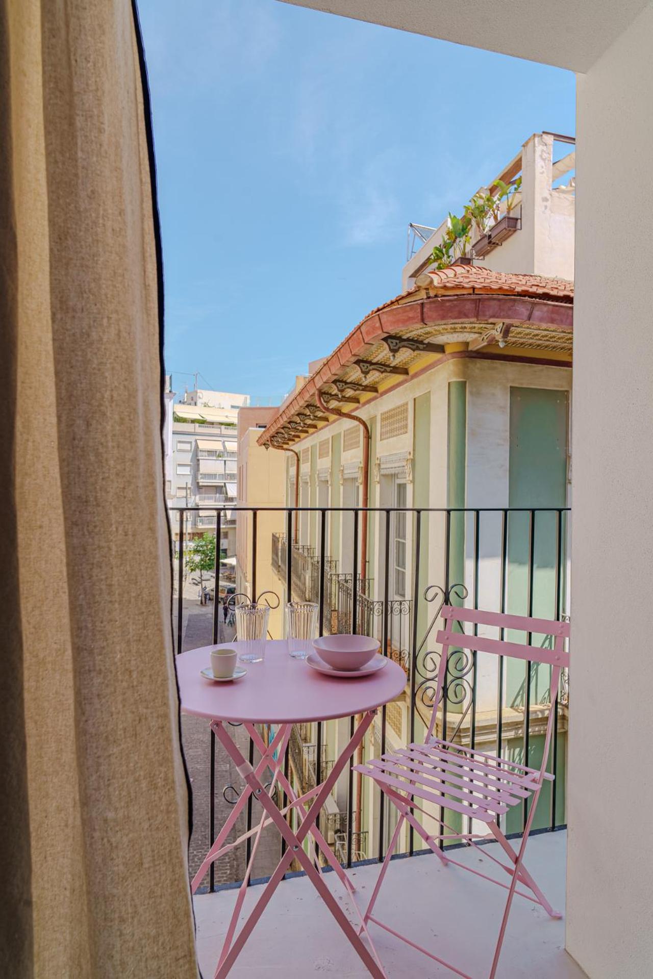 Apartment With Exceptional Charm In Historic Center Of لقنت المظهر الخارجي الصورة