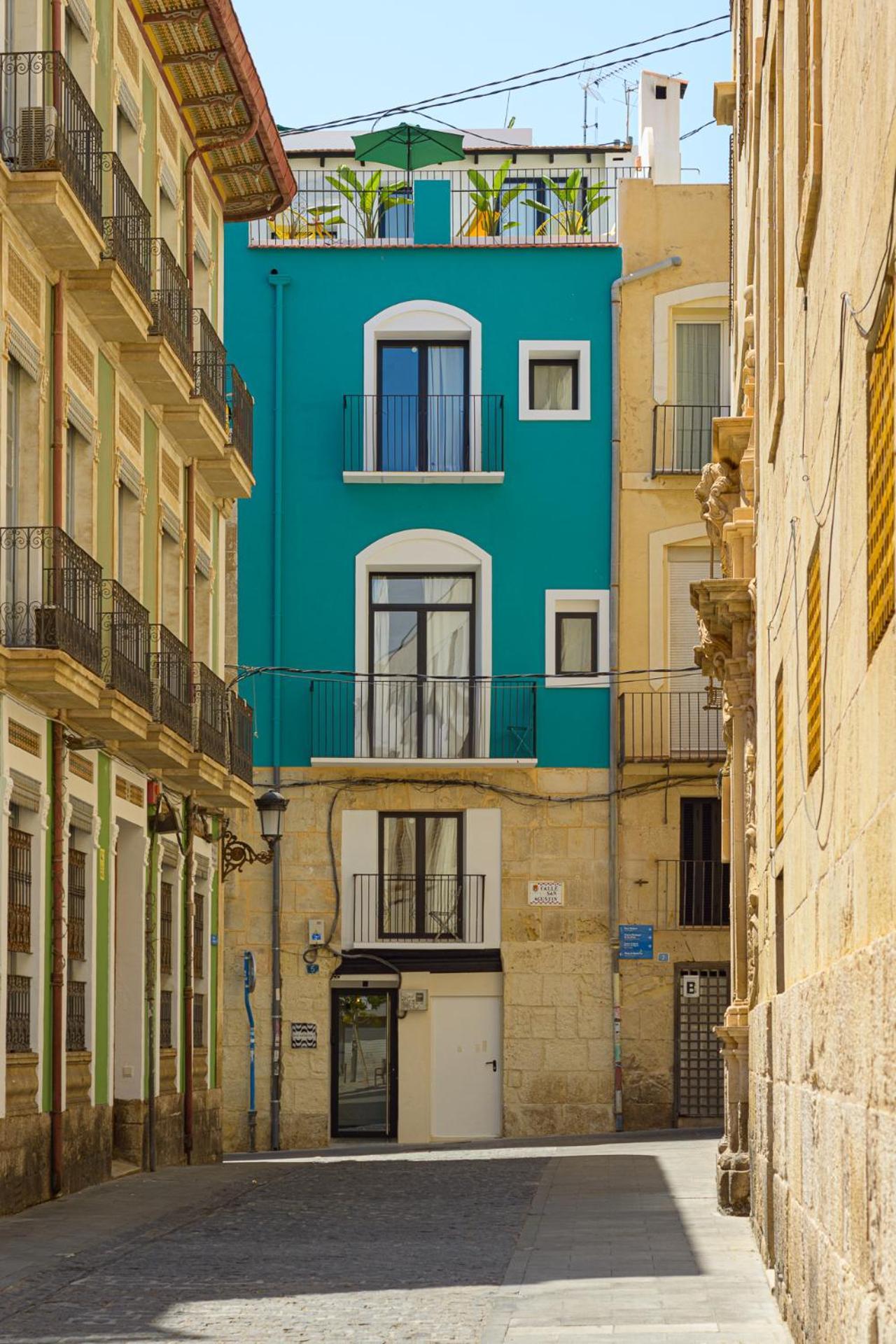 Apartment With Exceptional Charm In Historic Center Of لقنت المظهر الخارجي الصورة